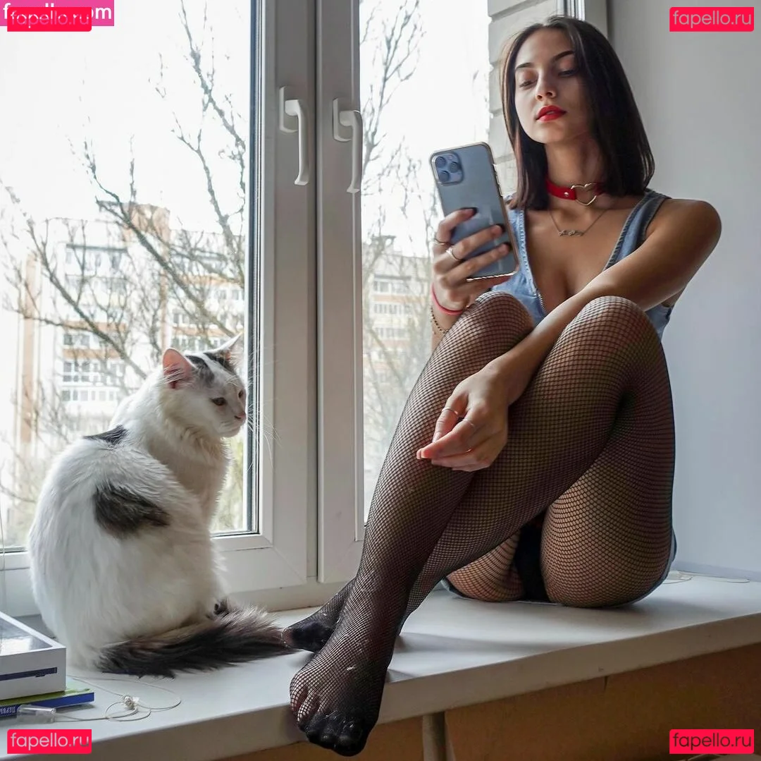 Ave Mary Onlyfans Photo Gallery 