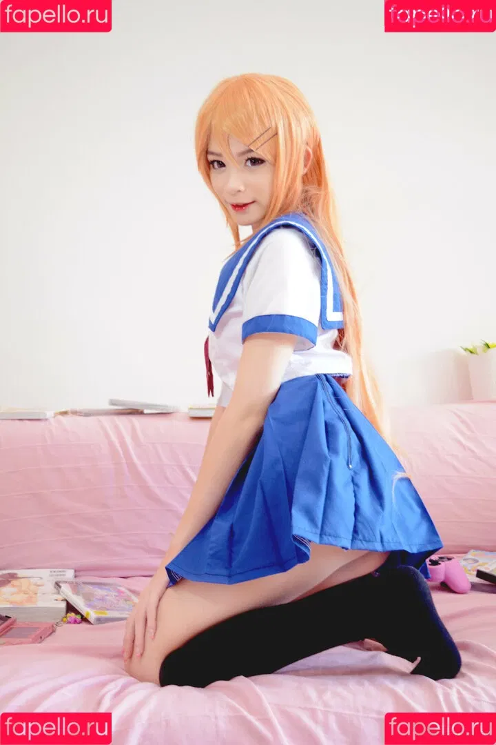 gaki_aiko Onlyfans Photo Gallery 