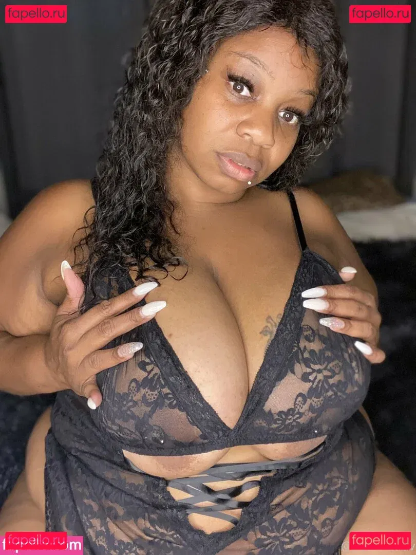 coconutluv Onlyfans Photo Gallery 