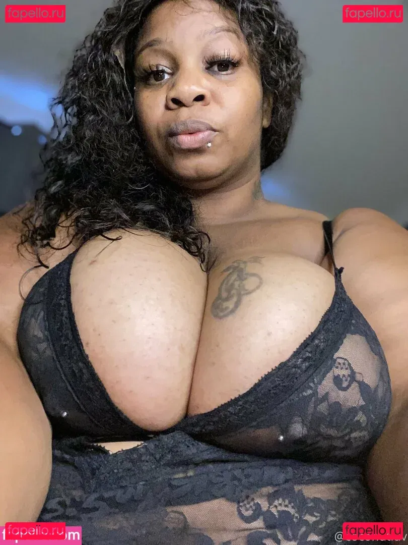 coconutluv Onlyfans Photo Gallery 