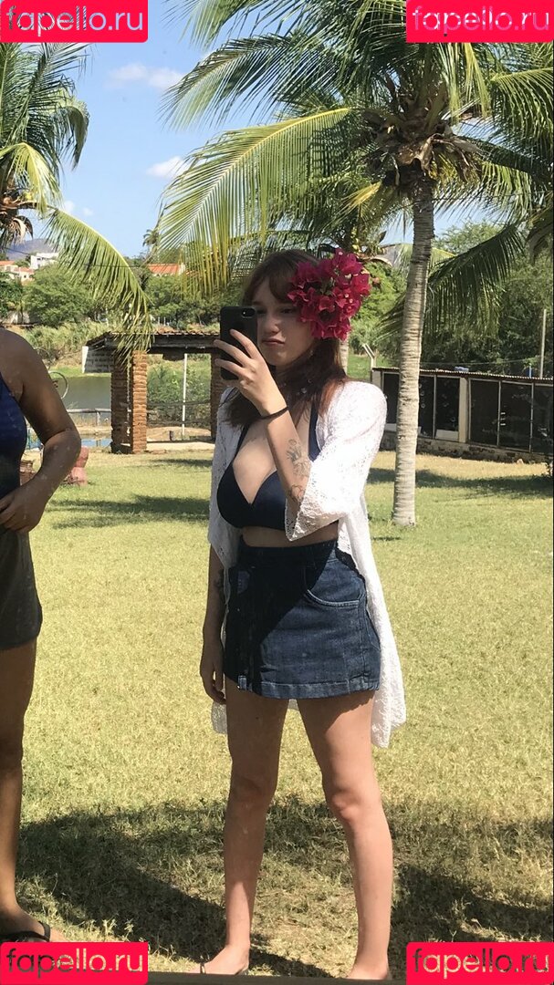 hattieslay Onlyfans Photo Gallery 