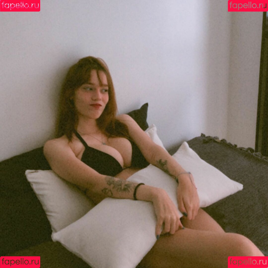 hattieslay Onlyfans Photo Gallery 