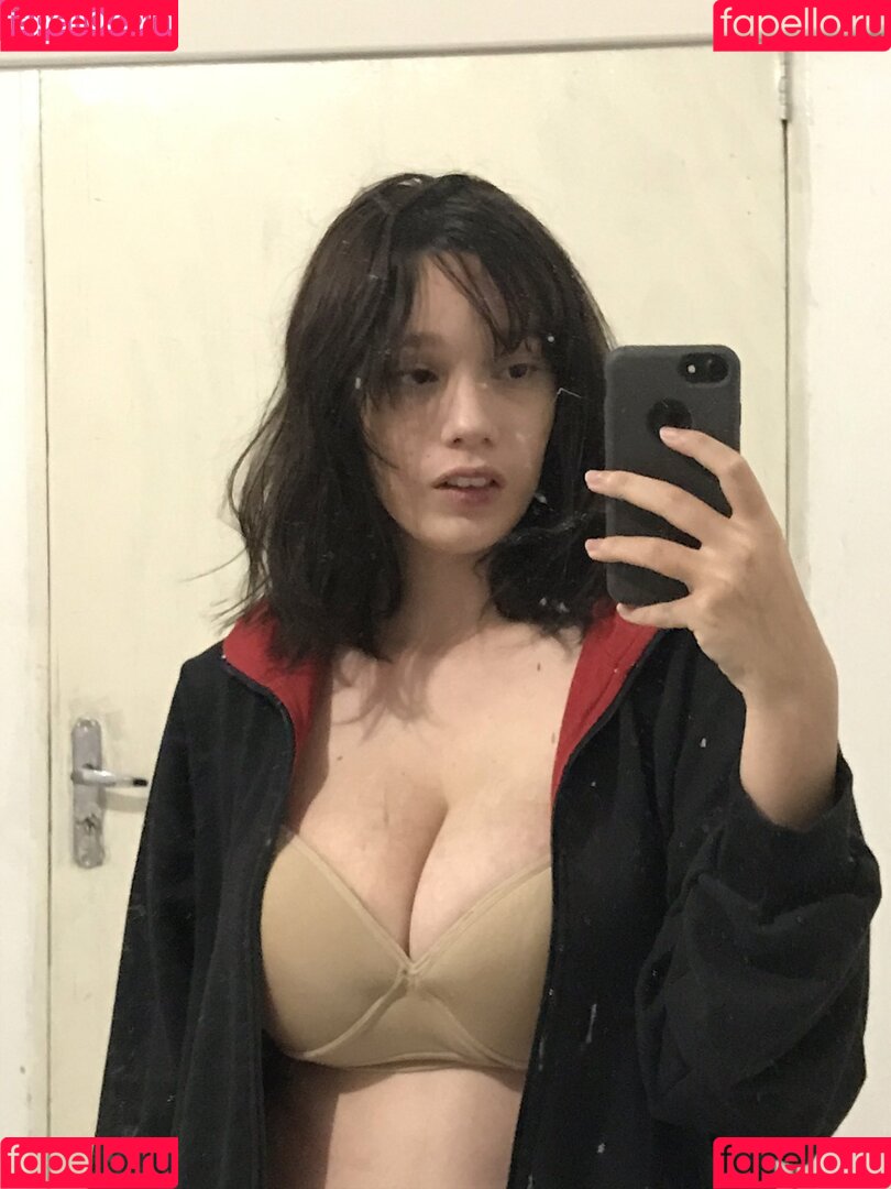 hattieslay Onlyfans Photo Gallery 