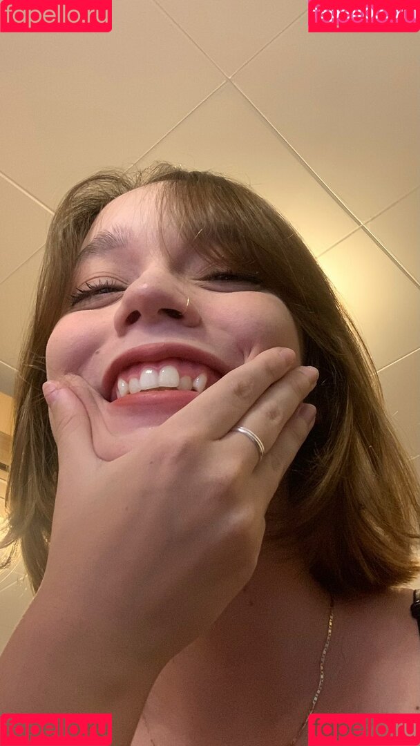 hattieslay Onlyfans Photo Gallery 