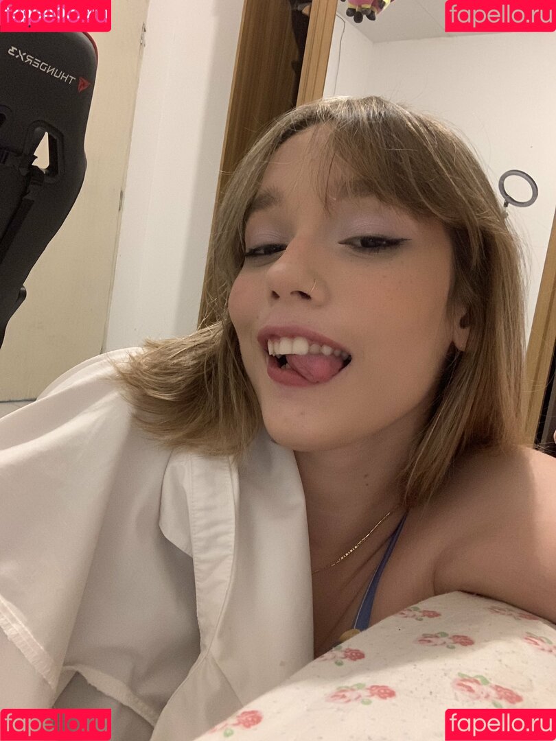 hattieslay Onlyfans Photo Gallery 