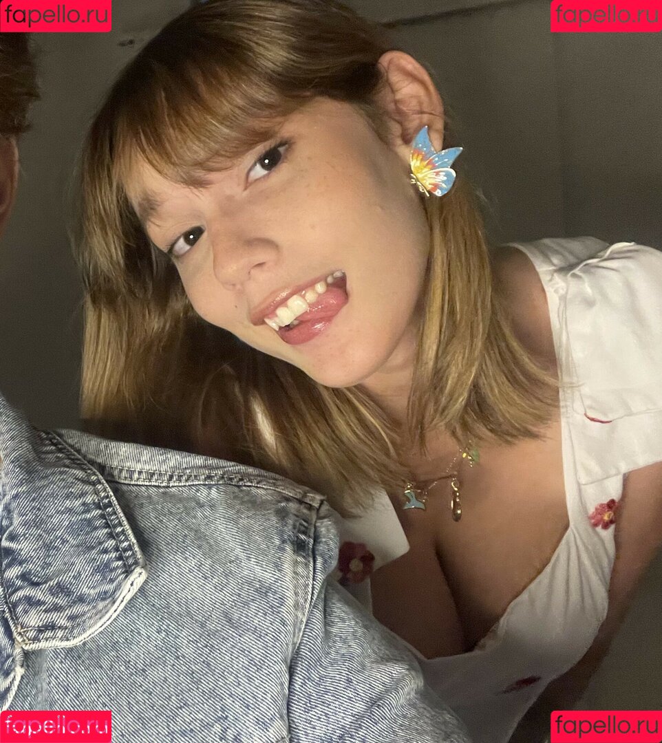 hattieslay Onlyfans Photo Gallery 