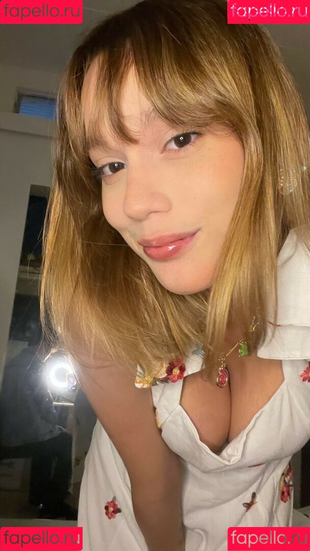 hattieslay Onlyfans Photo Gallery 