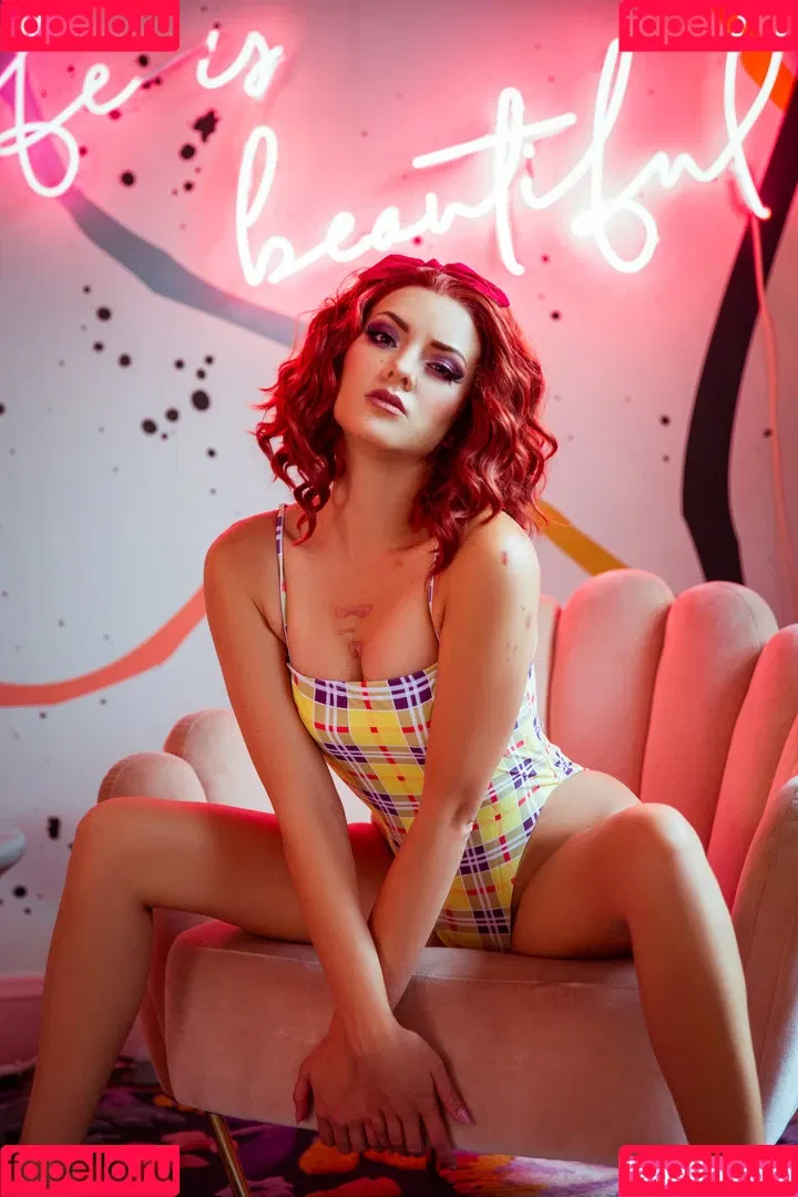 Joanie Brosas Onlyfans Photo Gallery 
