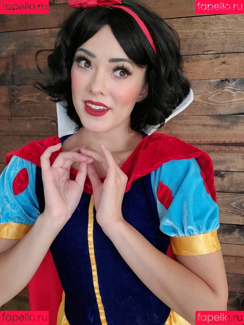 Joanie Brosas Onlyfans Photo Gallery 