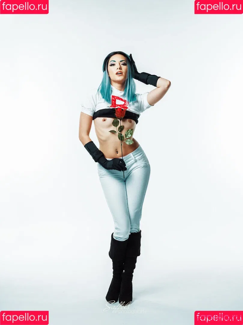 Joanie Brosas Onlyfans Photo Gallery 
