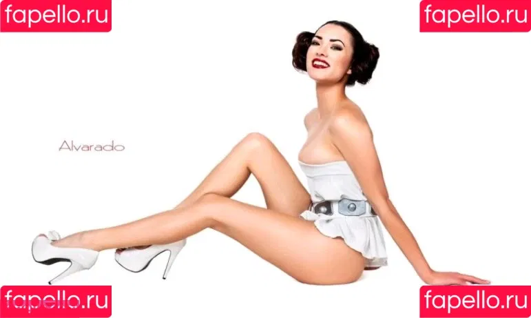 Joanie Brosas Onlyfans Photo Gallery 