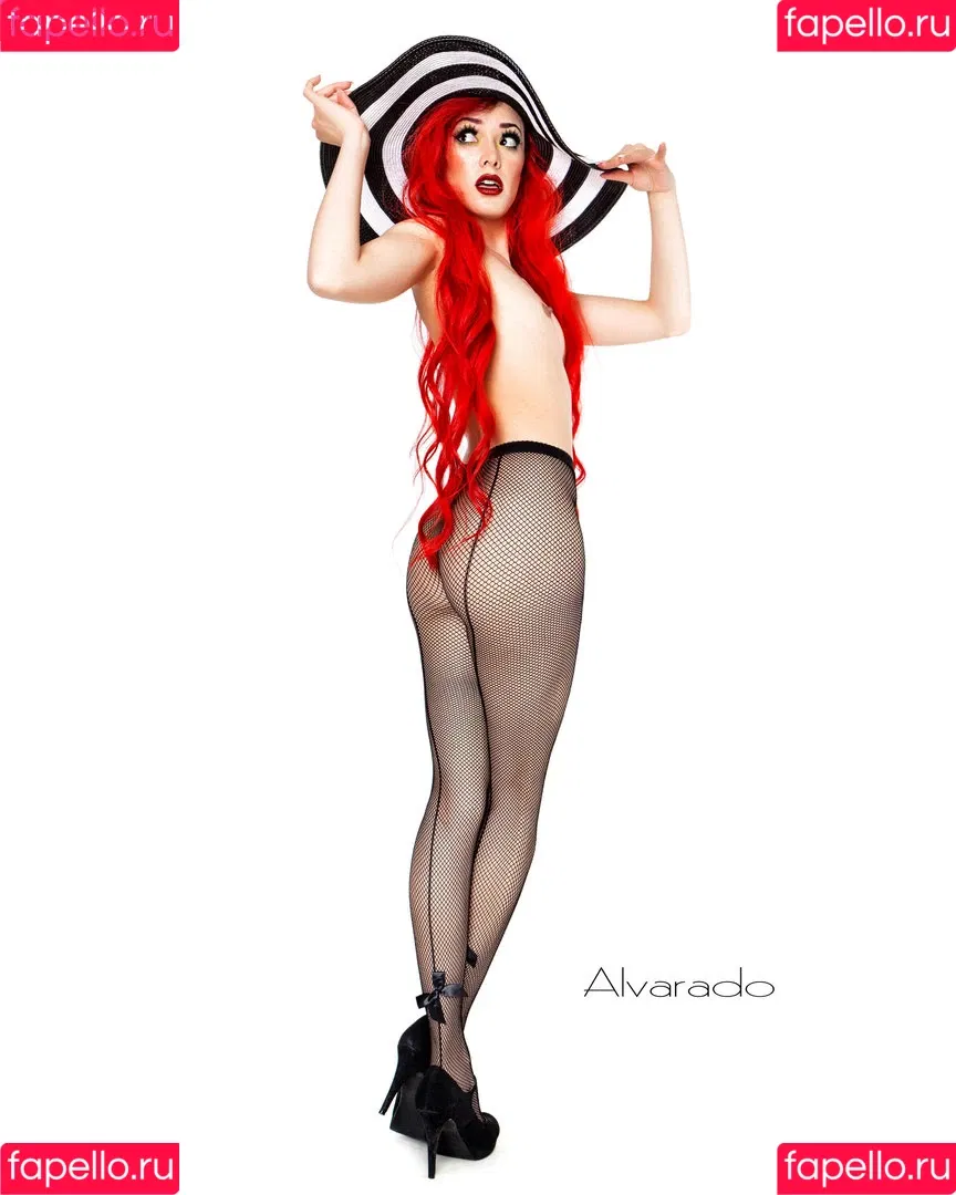 Joanie Brosas Onlyfans Photo Gallery 