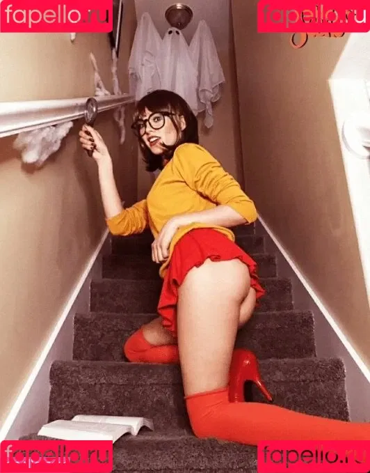 Joanie Brosas Onlyfans Photo Gallery 