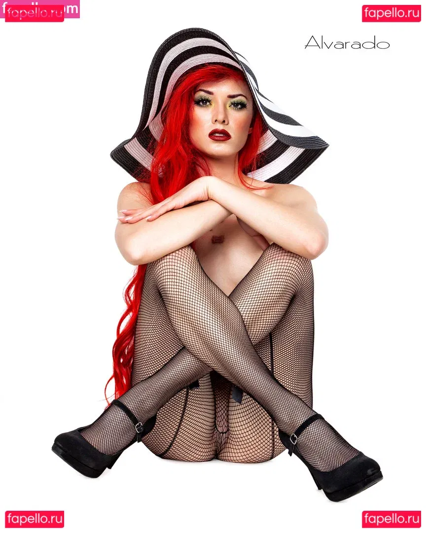 Joanie Brosas Onlyfans Photo Gallery 