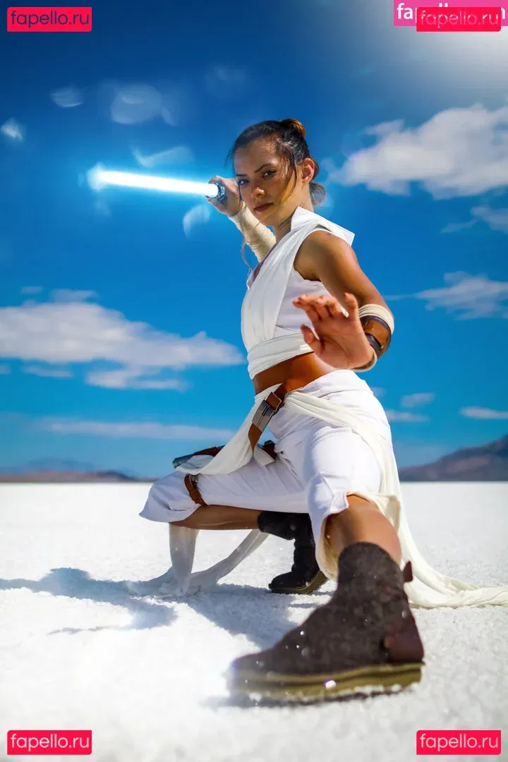 Joanie Brosas Onlyfans Photo Gallery 