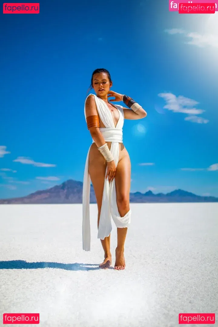 Joanie Brosas Onlyfans Photo Gallery 