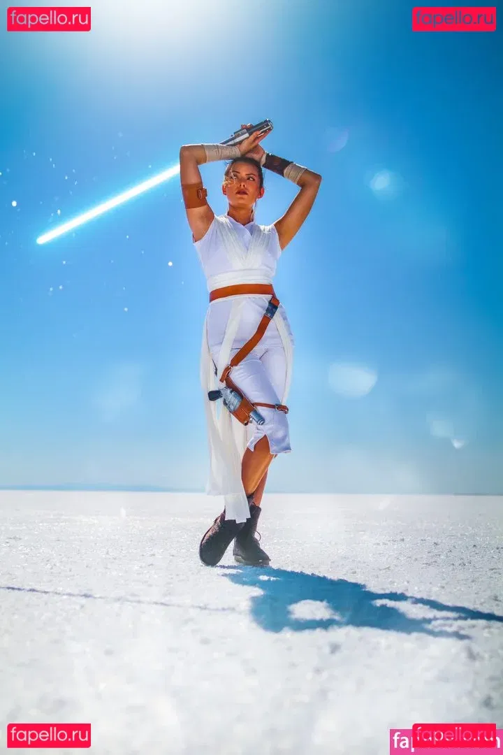 Joanie Brosas Onlyfans Photo Gallery 