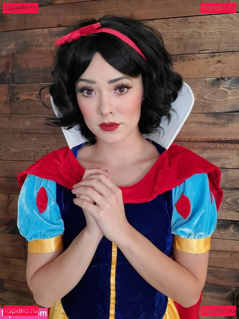 Joanie Brosas Onlyfans Photo Gallery 