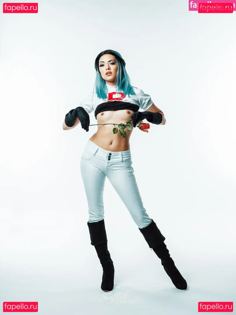 Joanie Brosas Onlyfans Photo Gallery 