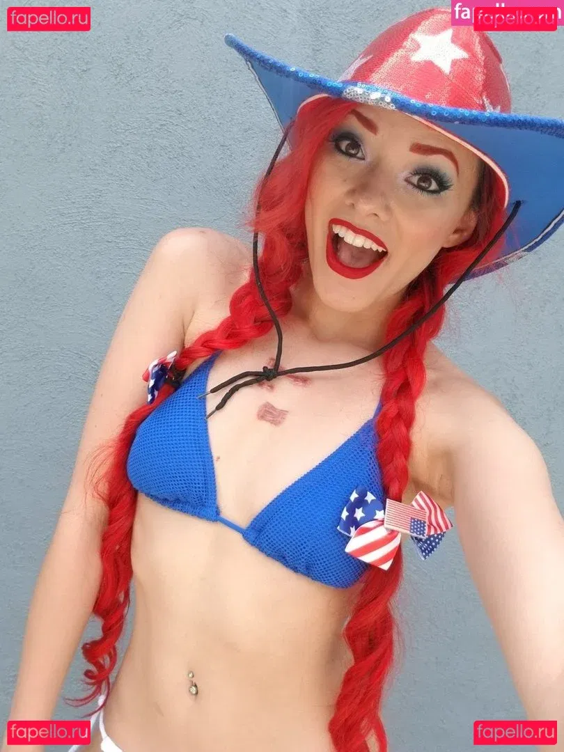 Joanie Brosas Onlyfans Photo Gallery 