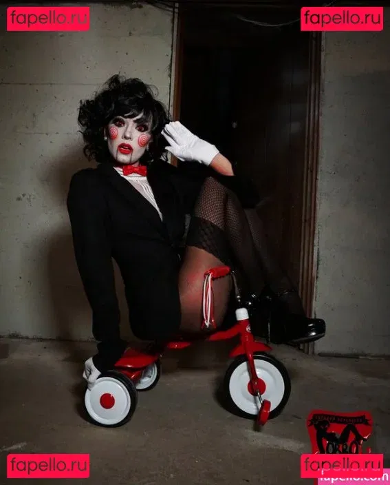 Joanie Brosas Onlyfans Photo Gallery 