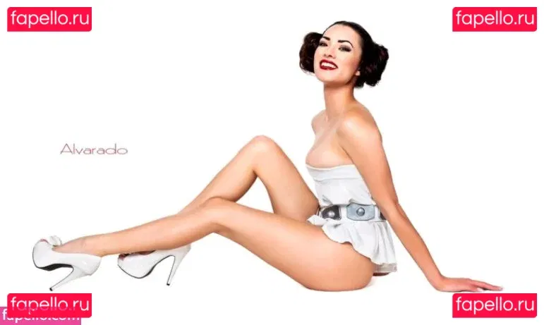 Joanie Brosas Onlyfans Photo Gallery 