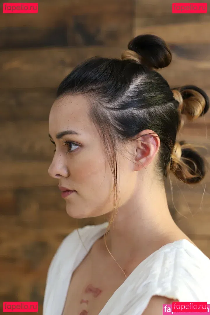 Joanie Brosas Onlyfans Photo Gallery 