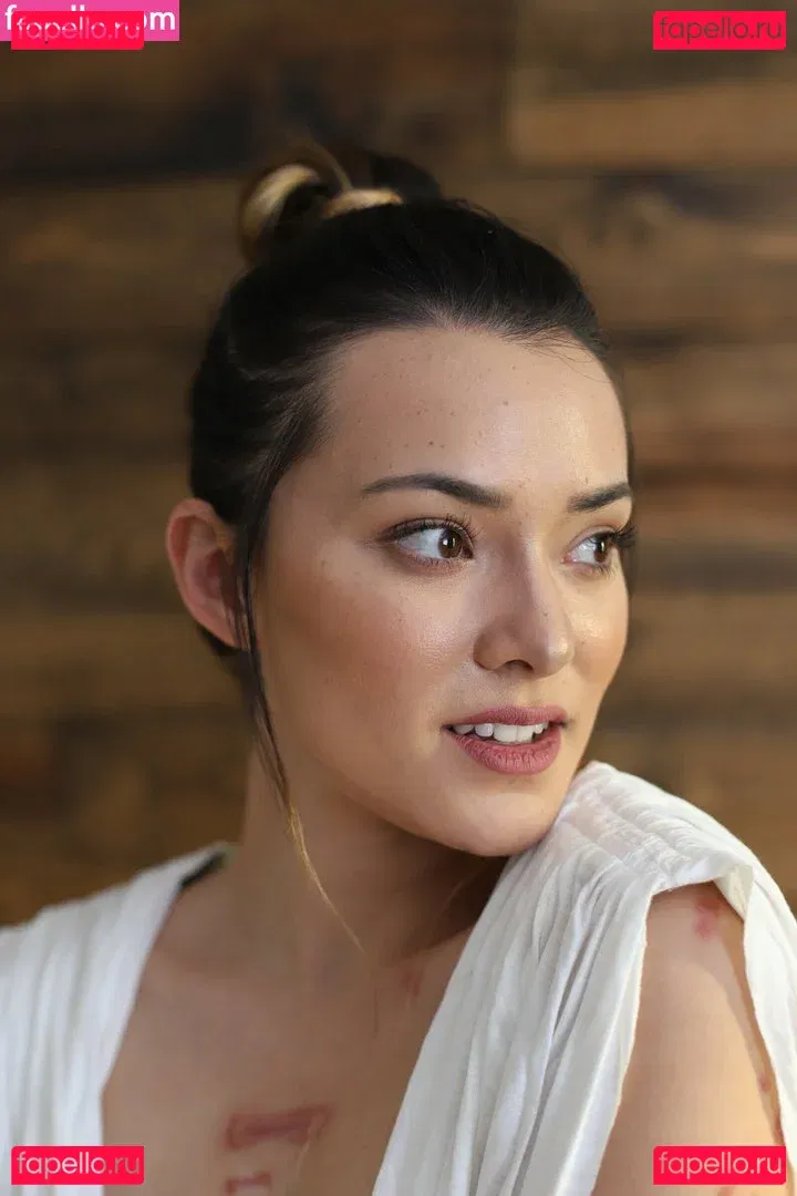 Joanie Brosas Onlyfans Photo Gallery 