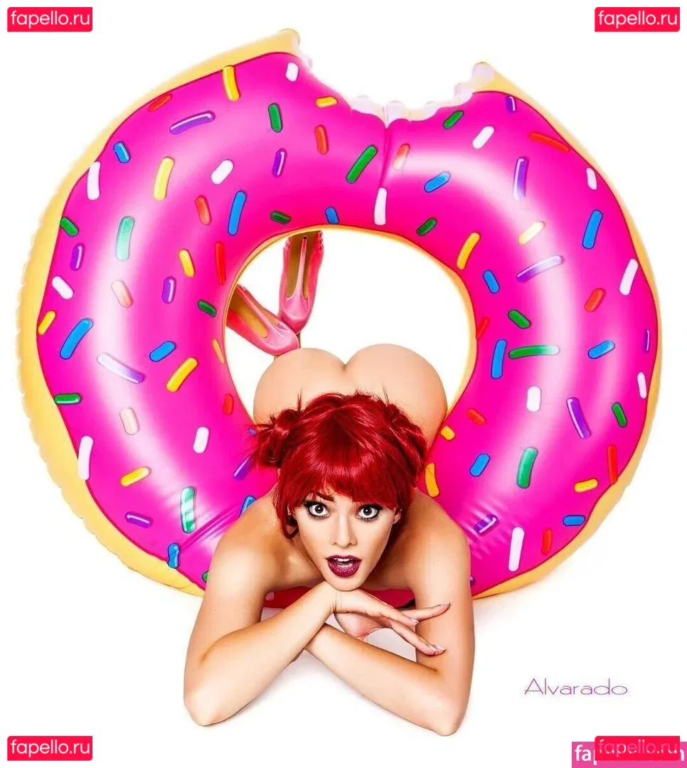 Joanie Brosas Onlyfans Photo Gallery 