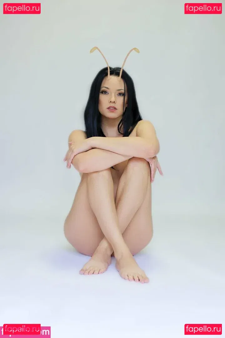 Joanie Brosas Onlyfans Photo Gallery 