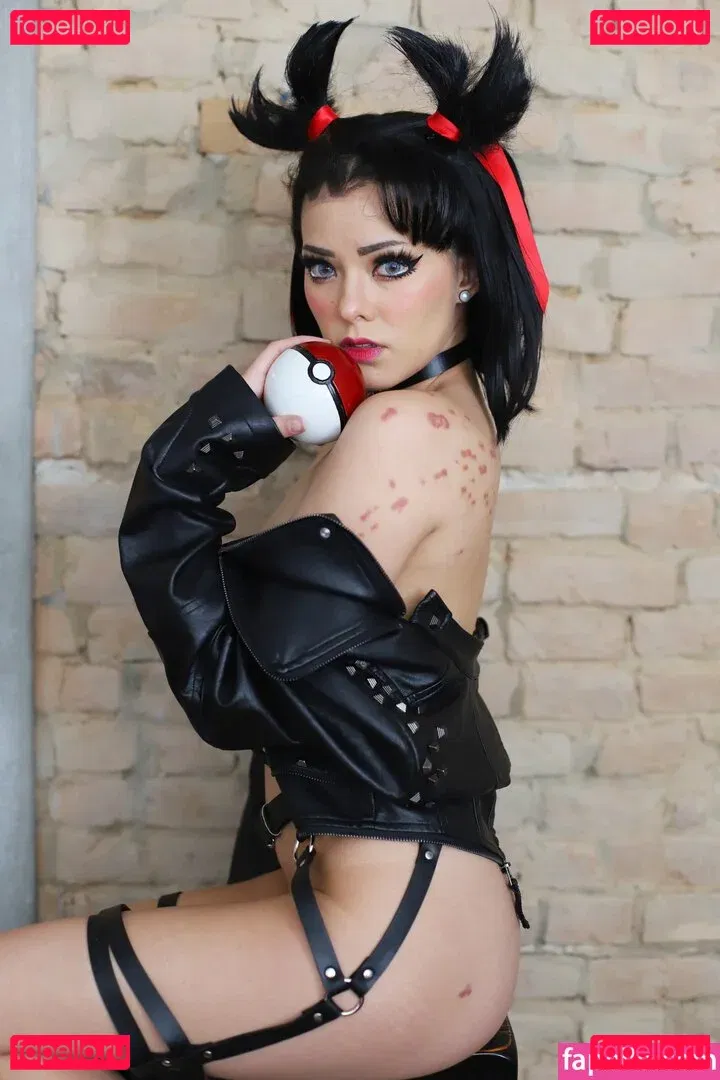 Joanie Brosas Onlyfans Photo Gallery 