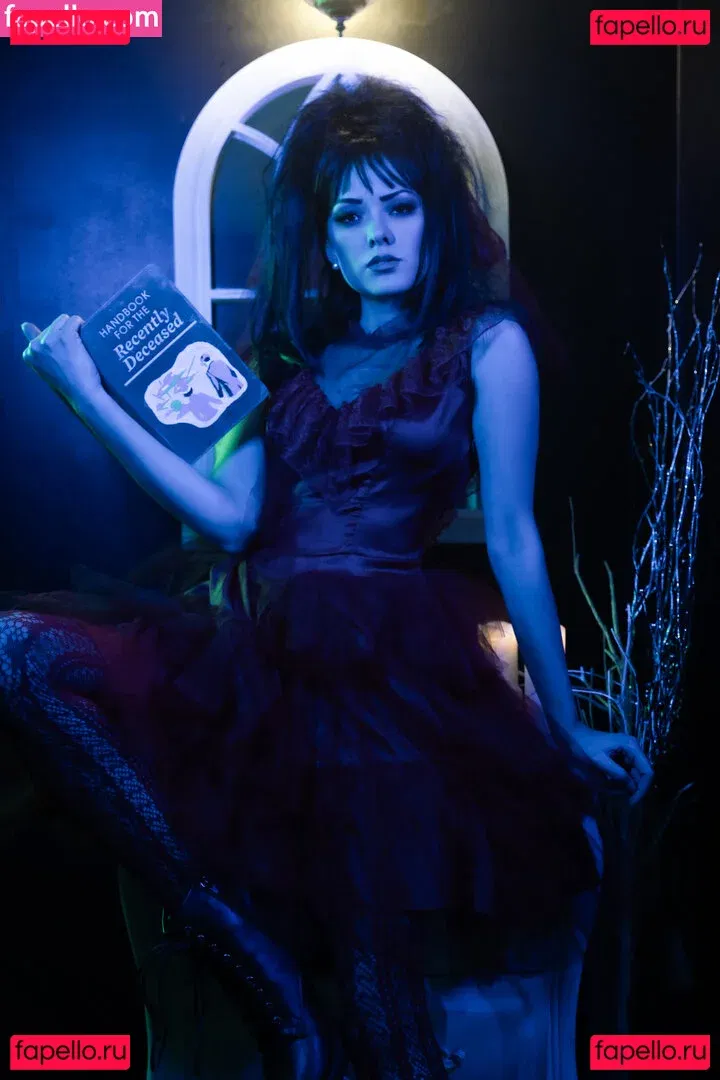 Joanie Brosas Onlyfans Photo Gallery 