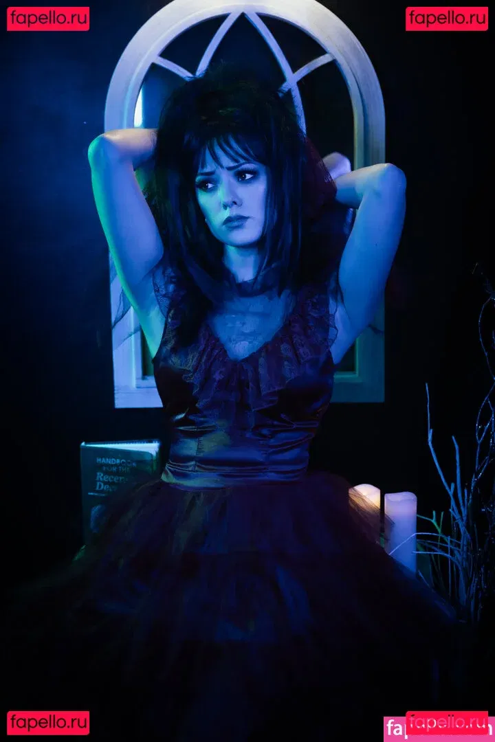 Joanie Brosas Onlyfans Photo Gallery 