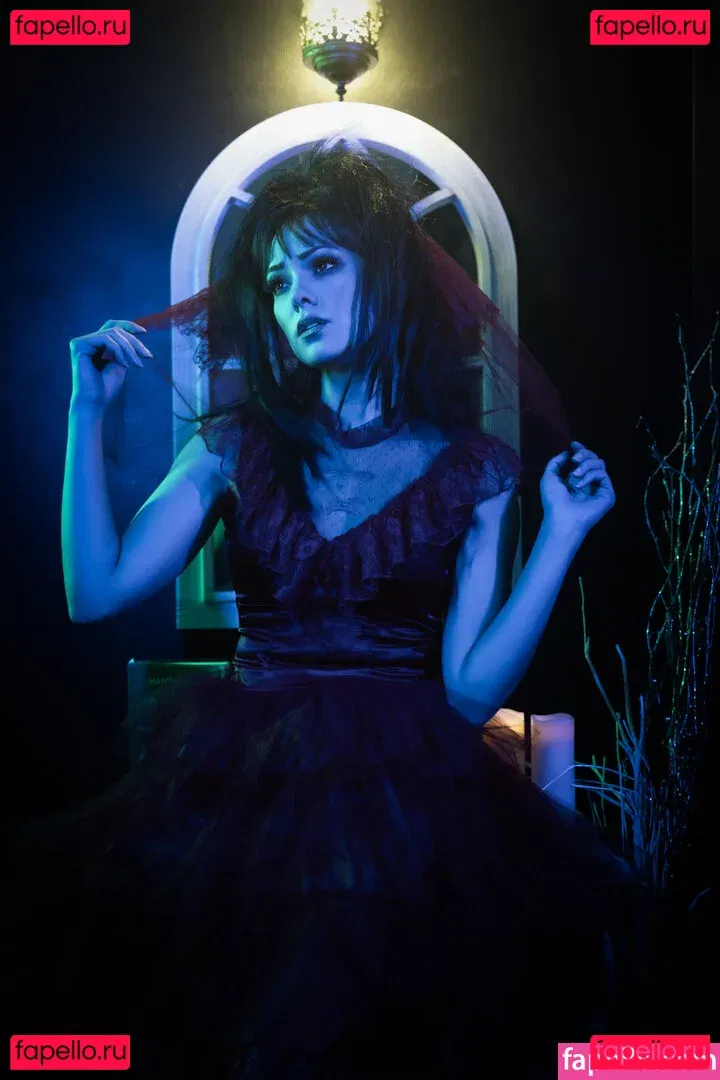 Joanie Brosas Onlyfans Photo Gallery 