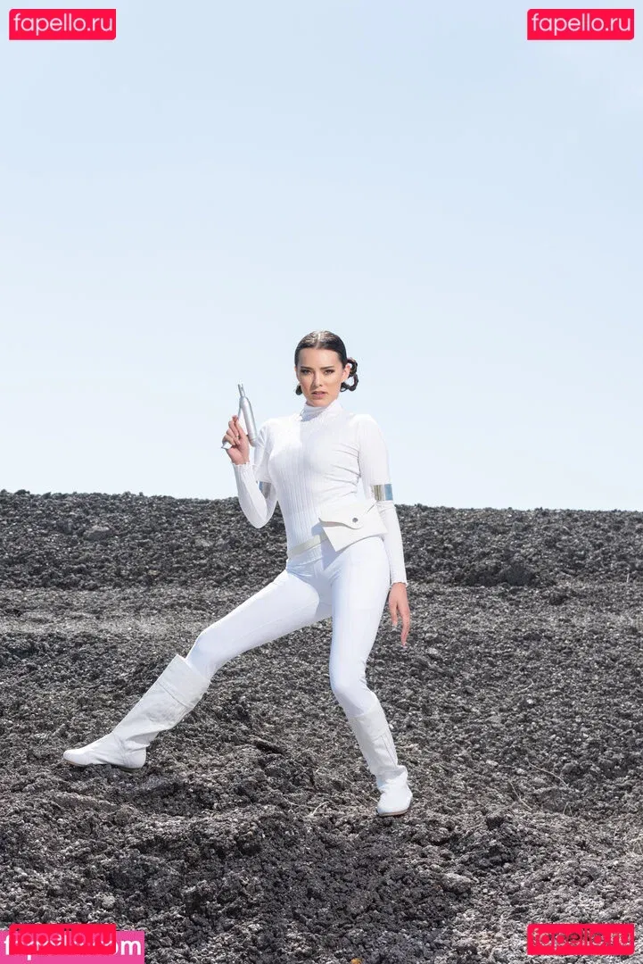 Joanie Brosas Onlyfans Photo Gallery 