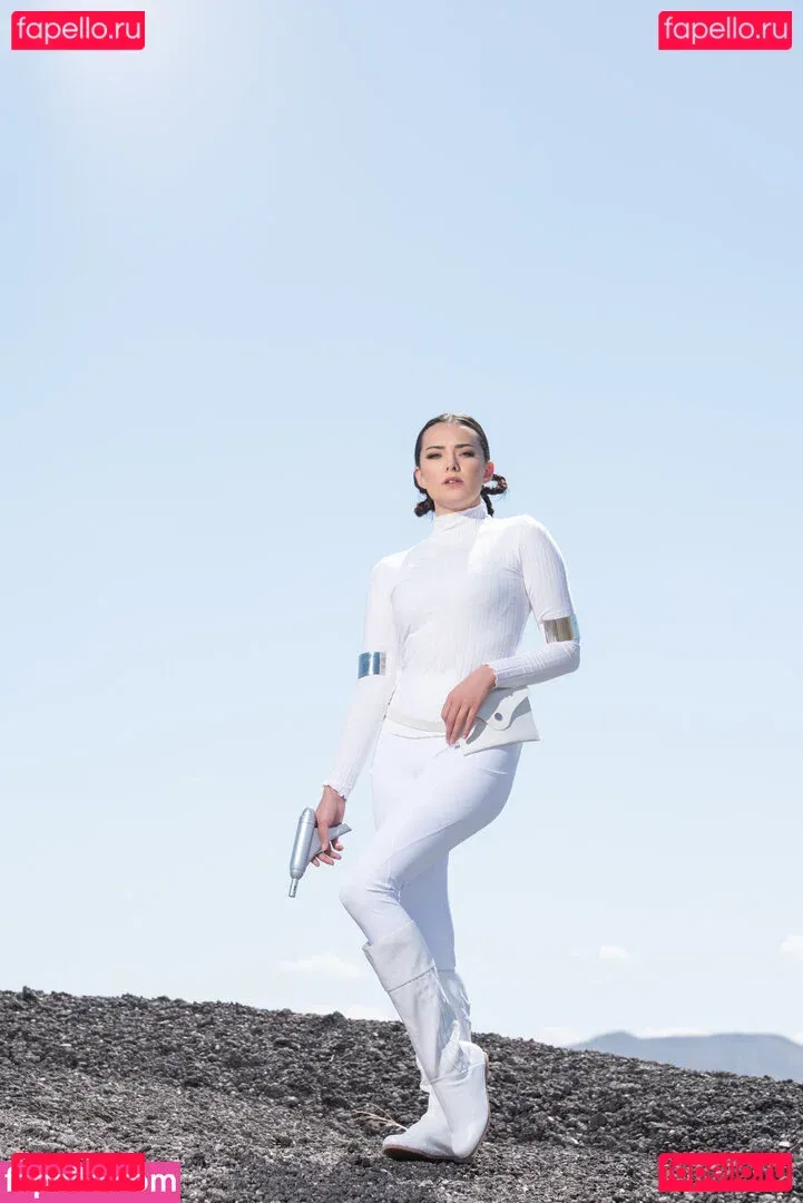 Joanie Brosas Onlyfans Photo Gallery 