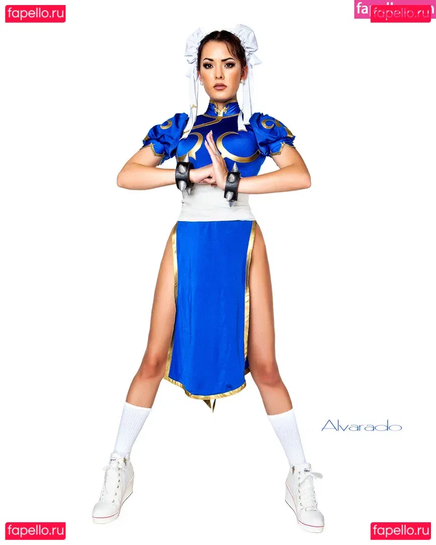 Joanie Brosas Onlyfans Photo Gallery 