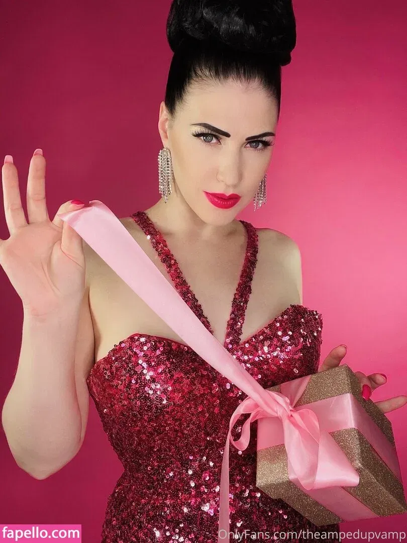 theampedupvamp Onlyfans Photo Gallery 