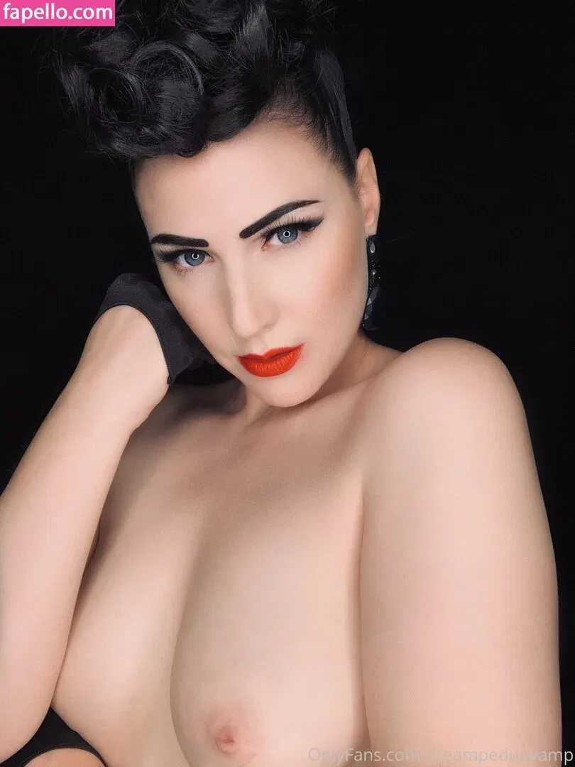 theampedupvamp Onlyfans Photo Gallery 