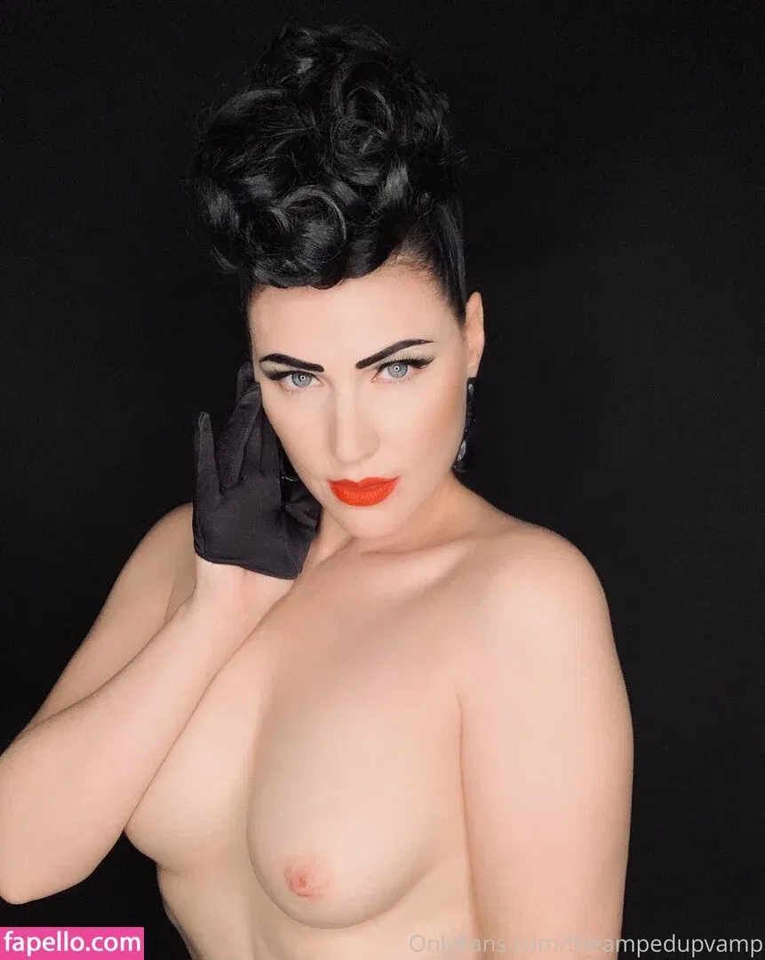 theampedupvamp Onlyfans Photo Gallery 