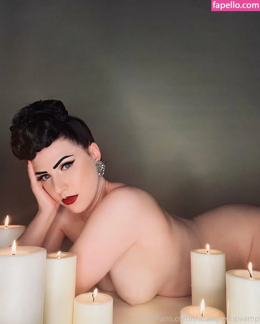 theampedupvamp Onlyfans Photo Gallery 