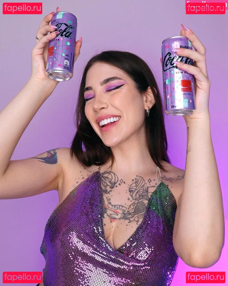 Gabriela Zambrozuski Onlyfans Photo Gallery 