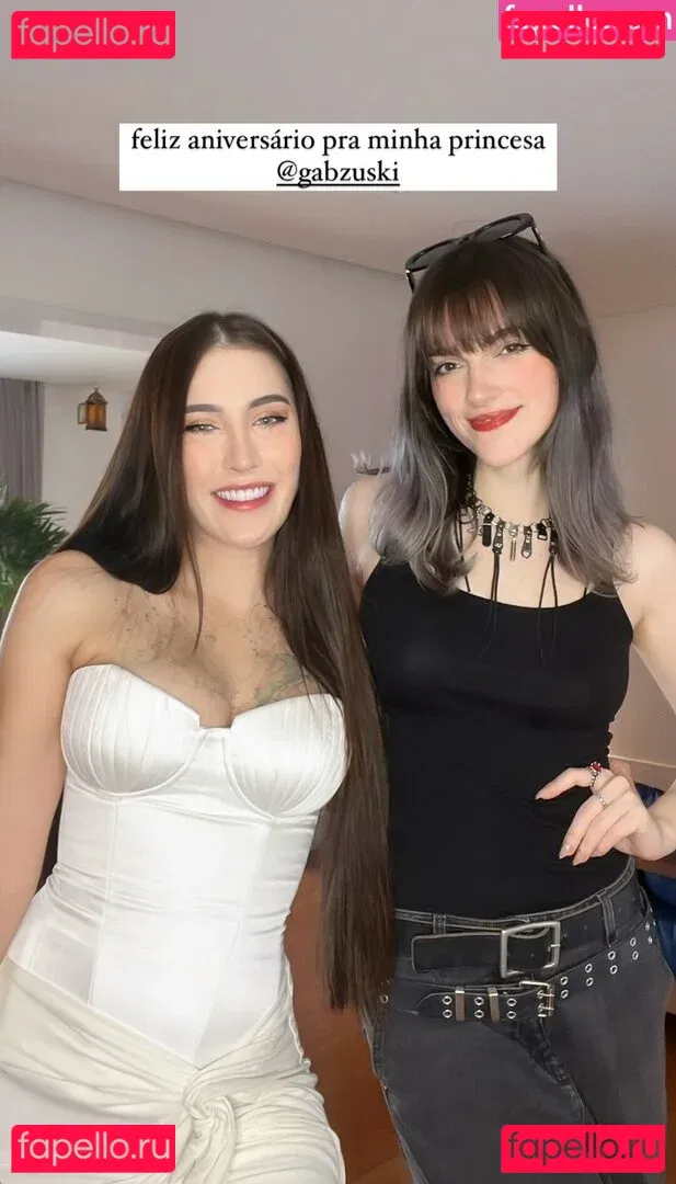 Gabriela Zambrozuski Onlyfans Photo Gallery 