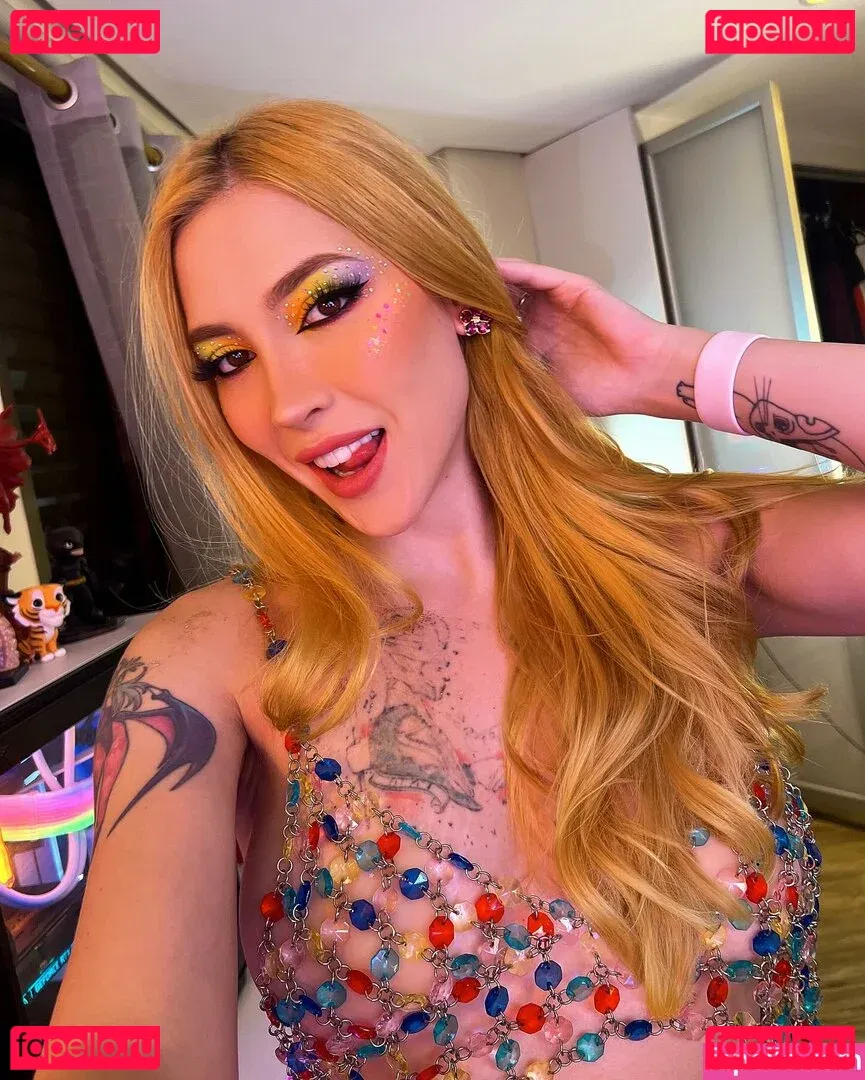 Gabriela Zambrozuski Onlyfans Photo Gallery 