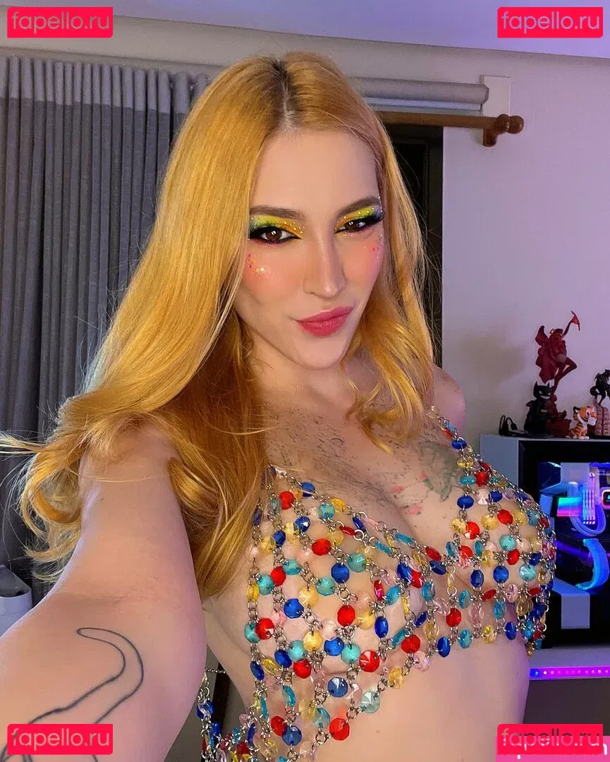 Gabriela Zambrozuski Onlyfans Photo Gallery 