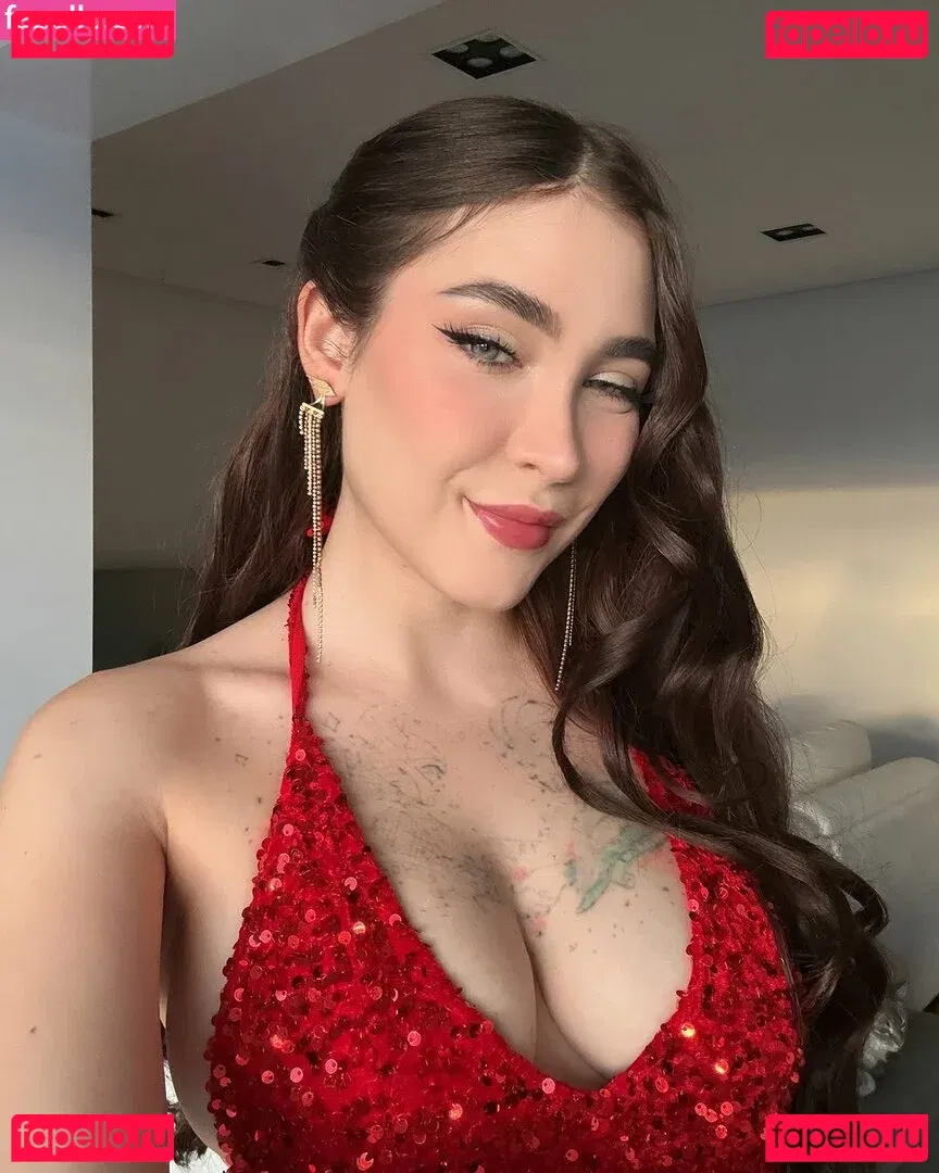 Gabriela Zambrozuski Onlyfans Photo Gallery 