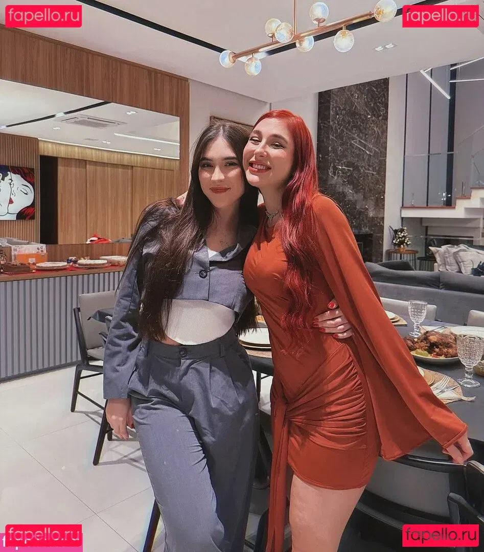 Gabriela Zambrozuski Onlyfans Photo Gallery 