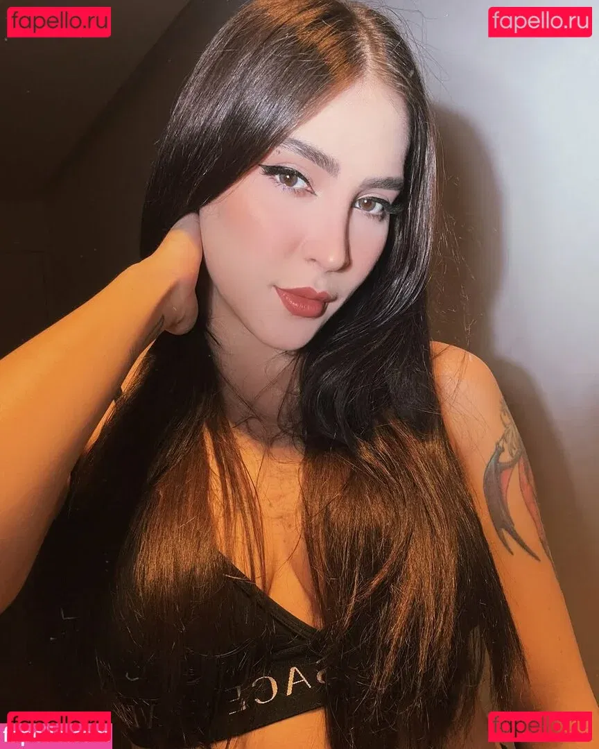 Gabriela Zambrozuski Onlyfans Photo Gallery 