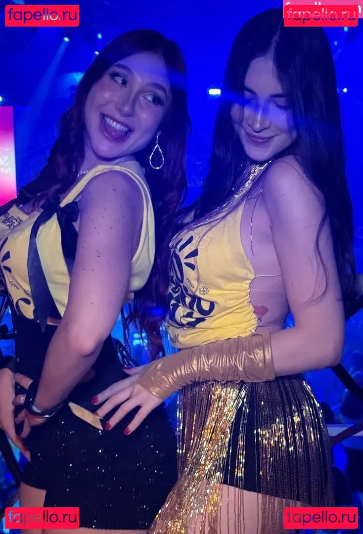 Gabriela Zambrozuski Onlyfans Photo Gallery 