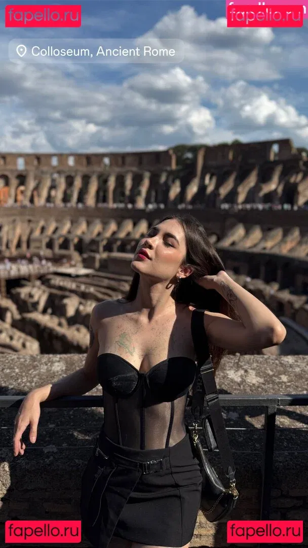 Gabriela Zambrozuski Onlyfans Photo Gallery 